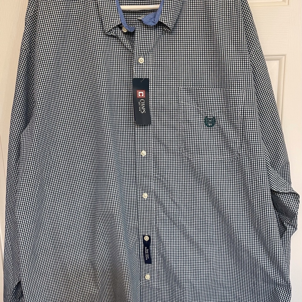 BRAND NEW! Chaps long sleeve shirt. Blue and green checkered design. Size 3XB